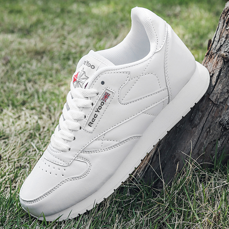 Lightweight Couple Shoes Large - огляд і ціна Sneaker Career