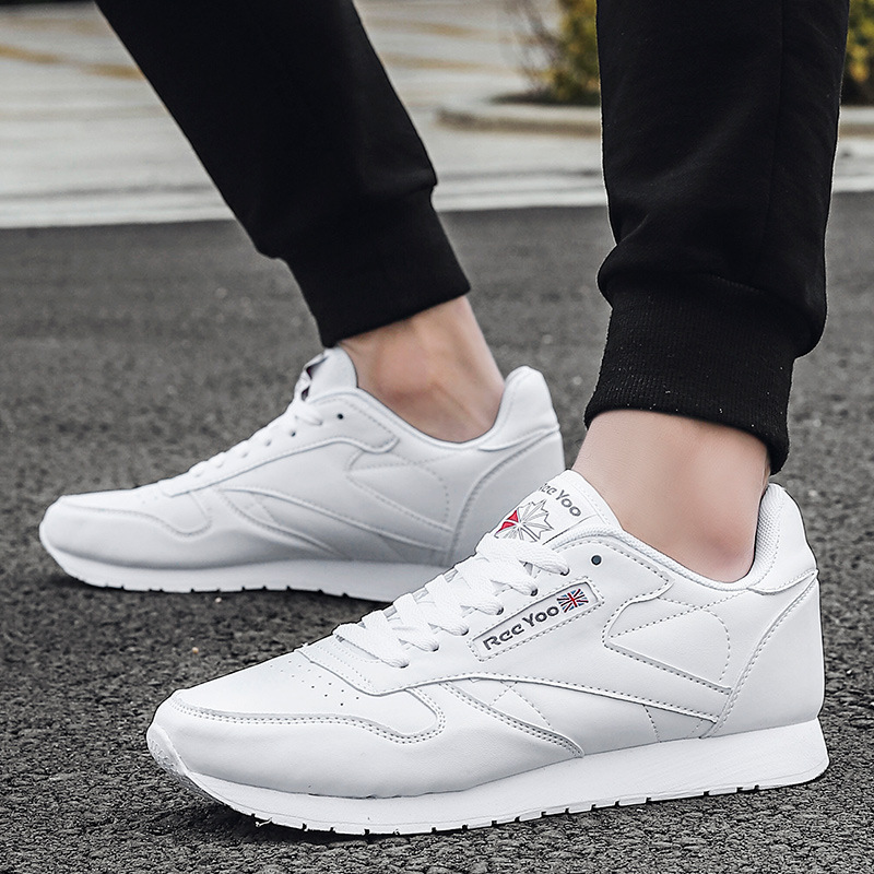 Lightweight Couple Shoes Large - огляд і ціна Sneaker Career