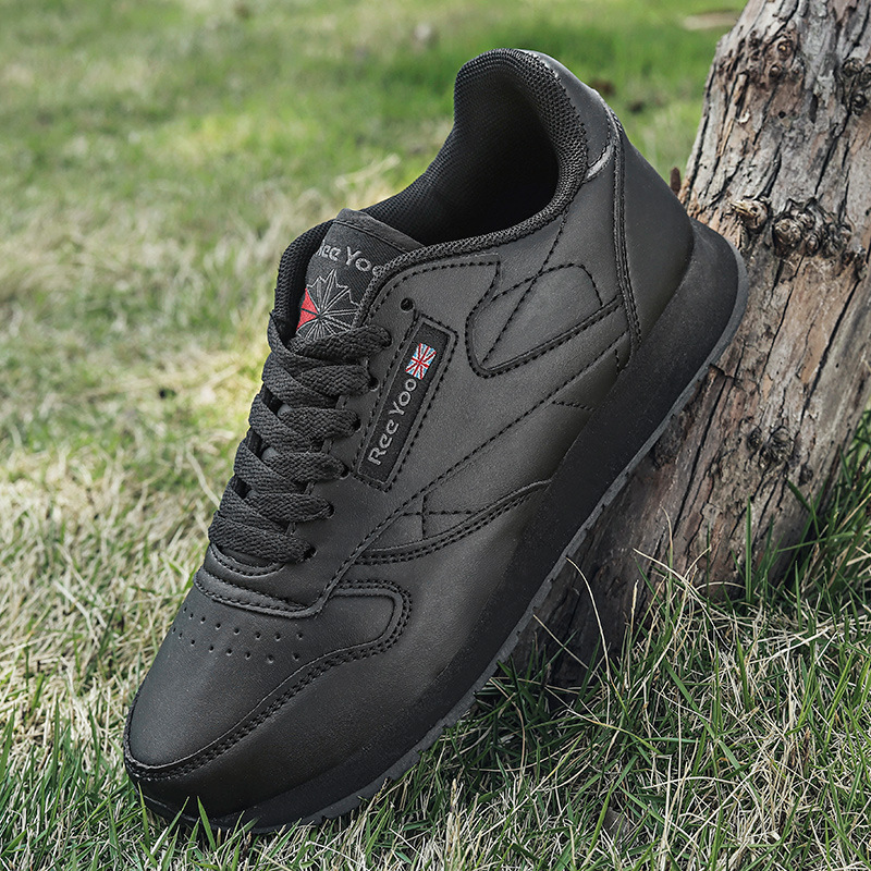 Lightweight Couple Shoes Large - огляд і ціна Sneaker Career