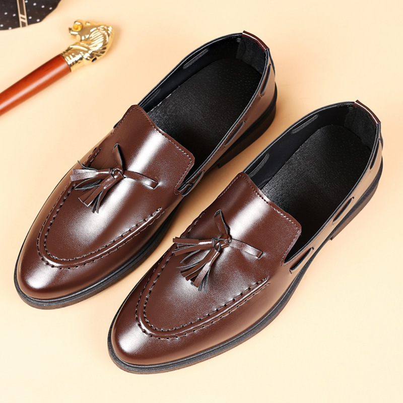 Large-sized Comfortable Men's  - огляд і ціна Sneaker Career